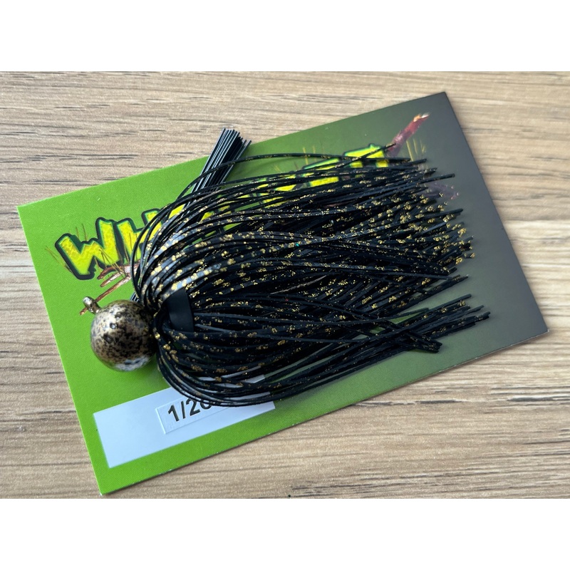 1/2oz WHACKED FOOTBALL JIG ~ GOLD BASS