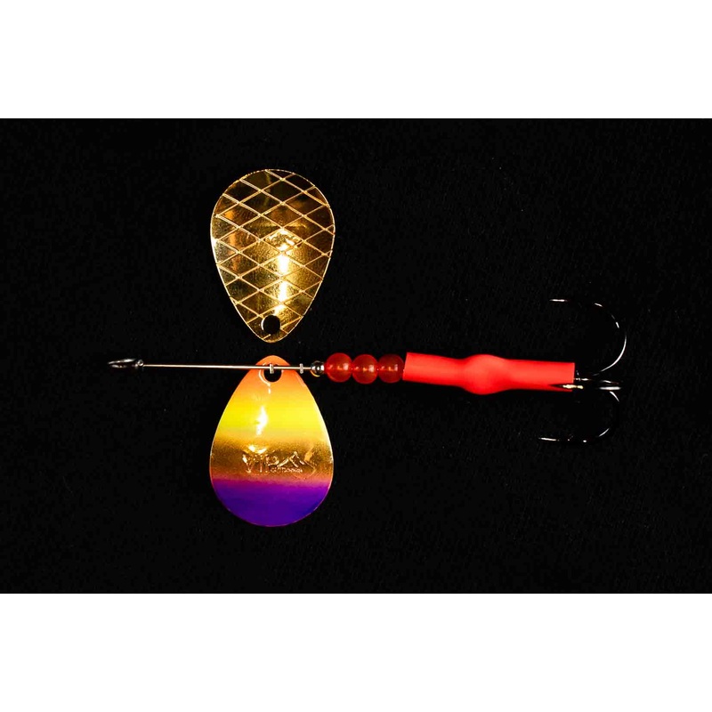 #3.5 BV Deep Cup Gold PTR Salmon Spinner.  (Single Spinner)